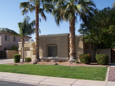 SIDE VIEW OF FRONT ELEVATION
