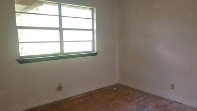 3211 Iantha St, Savannah, GA 31404 - photo 6