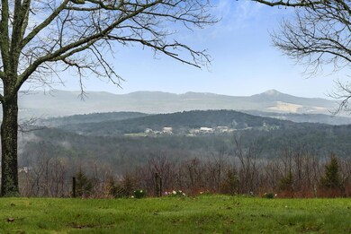 TABLE ROCK LAKE HOME ACREAGE