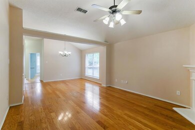 366 Dalhart Dr, Weatherford, TX 76086 - photo 6