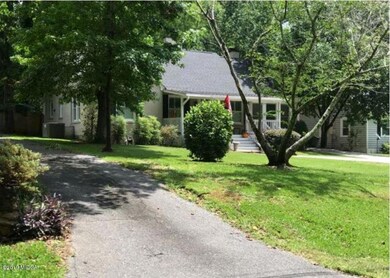 3731 Overlook Dr - Photo 3