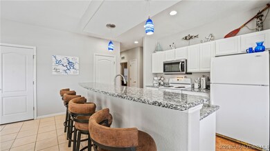 183 Upper Monarch Cove Dr unit 2F, Lake Ozark, MO 65049 - photo 5