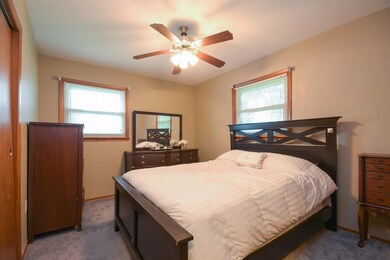 943 W Pine Place, Griffith, IN 46319 - photo 7