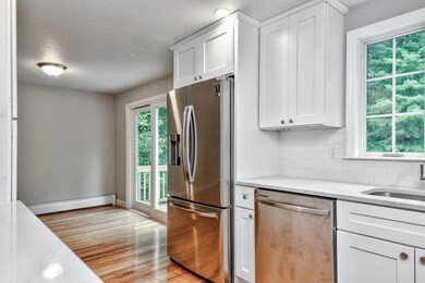 20 Appleyard Ln, Holliston, MA 01746 - photo 2