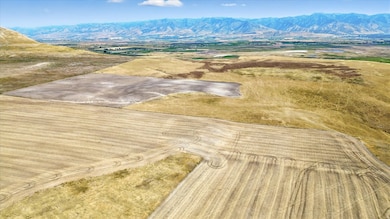 7900 N 5600 W, Smithfield, UT 84335 - photo 6