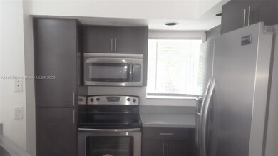 3430 Pinewalk Dr N unit 618, Margate, FL 33063 - photo 4