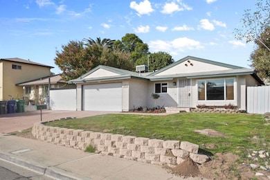 10036 Three Oaks Way, Santee, CA 92071 - photo 3