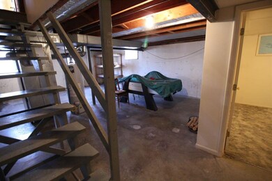 6605 Quivira Rd, Shawnee, KS 66216 - photo 6