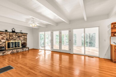 1998 Southgate Way - Grants Pass_ OR 975