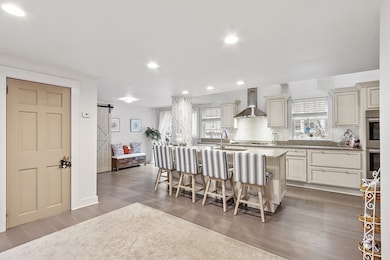 16 N Main St, West Boylston, MA 01583 - photo 4