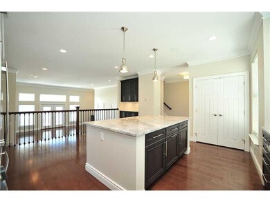 443 Wyola St, Pittsburgh, PA 15211 - photo 4