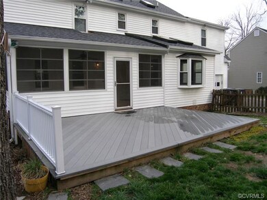 New Composite 20x12 Rear Deck(2011),Three Seasons 