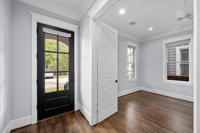 720 Ashland St, Houston, TX 77007 - photo 3