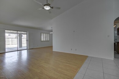 003_Living Room