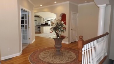 6181 McNaughten Grove Ln, Columbus, OH 43213 - photo 5