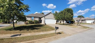 1135 W Almond Ct, Nixa, MO 65714 - photo 2