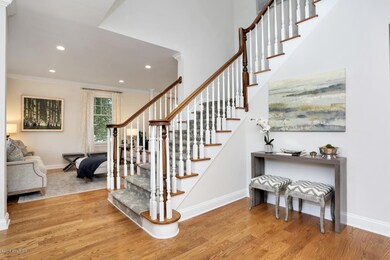 54 Valley Rd Cos Cob CT 06807-large-008-