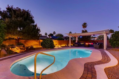 13550 W Sky Hawk Dr Sun City-large-027-1