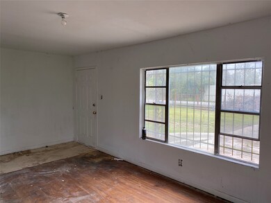 9737 Shady Ln, Houston, TX 77093 - photo 2