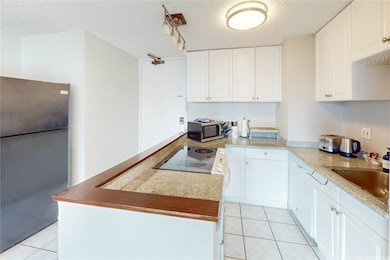 445 Seaside Ave unit 1221, Honolulu, HI 96815 - photo 7