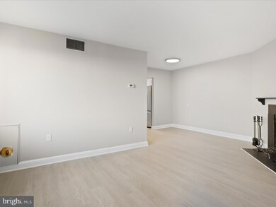 3815 Davis Place NW unit 5, Washington, DC 20007 - photo 3