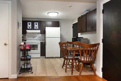 700 Robbins Ave unit 8, Dracut, MA 01826 - photo 4