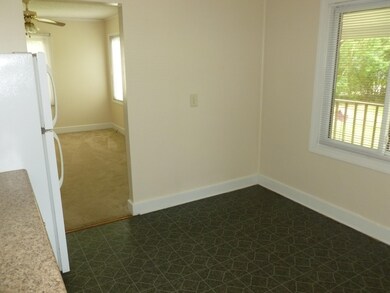 221 Lakewood Dr unit A, Jacksonville, NC 28546 - photo 7
