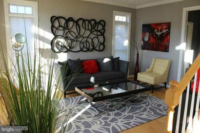 807 Colette Ct, Odenton, MD 21113 - photo 4