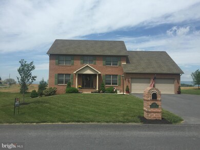 3127 Saint Andrews Dr, Chambersburg, PA 17202 - photo 3