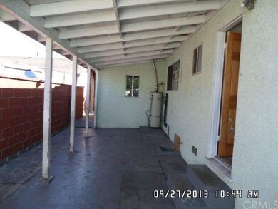 COVERED PATIO