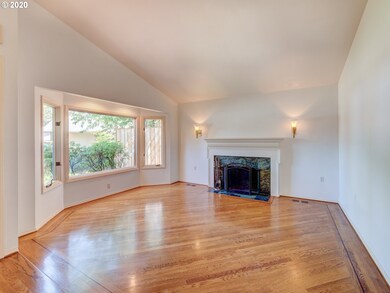 1658 Crescent Ave, Eugene, OR 97408 - photo 4