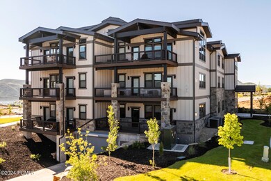 003_01-1145_west_helling_circle_unit_101