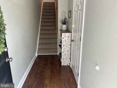 1811 W 15th St, Wilmington, DE 19806 - photo 2