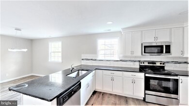 1313 W Broad St unit B, Quakertown, PA 18951 - photo 7