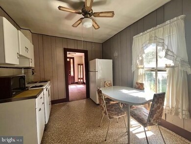 615 9th St, Shenandoah, VA 22849 - photo 7