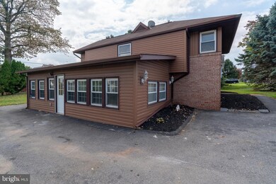 2408 Van Reed Rd, Reading, PA 19609 - photo 5