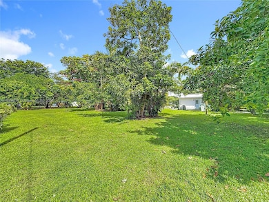 18201 SW 204th St, Miami, FL 33187 - photo 2