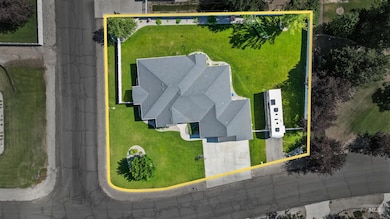 View of subject property featuring property boundaries highlighted