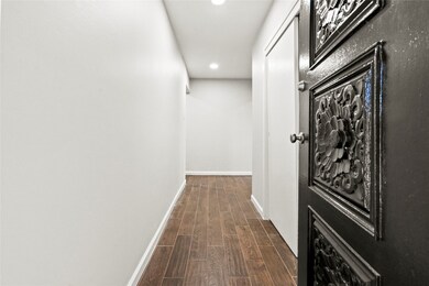 815 Helms Rd, Houston, TX 77088 - photo 6