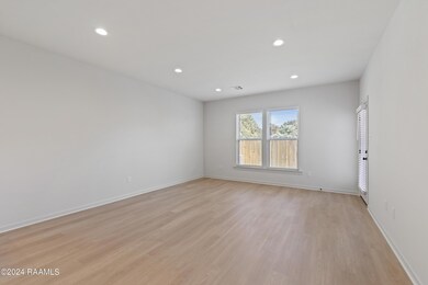 103 Foster Grove Dr, Youngsville, LA 70592 - photo 5