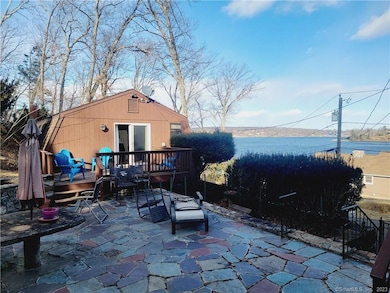 8 Lake Rd, Danbury, CT 06811 - photo 2