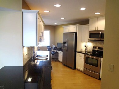 14028 N Palm Ridge Dr W, Sun City, AZ 85351 - photo 5