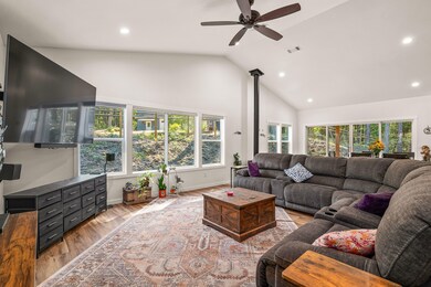 5457FishHatcheryRd-009