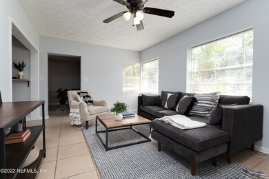 1919 Burkholder Cir E, Jacksonville, FL 32216 - photo 6