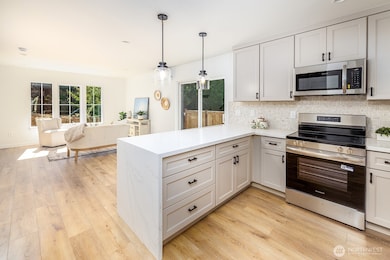 12029 40th Ave NE unit C, Seattle, WA 98125 - photo 7