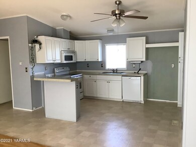 2802 S 5th Ave unit 77, Union Gap, WA 98903 - photo 5