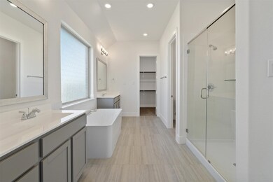 1524 Apache Heights Dr, Dayton, TX 77535 - photo 3