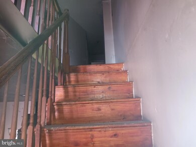 1920 Walbrook Ave, Baltimore, MD 21217 - photo 4