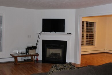 3 Squire Way, South Hampton, NH 03827 - photo 7