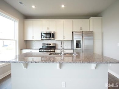 4668 Chelmsford Dr, Newburgh, IN 47630 - photo 2